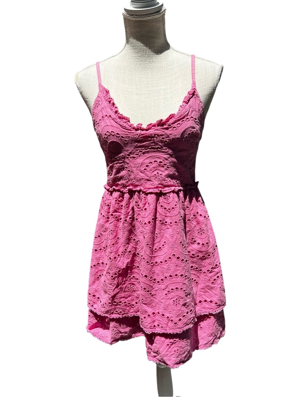 🌻Winston White Pink Francesca Mini Dress Eyelet Lace Tiered Ruffle Size Medium - Picture 2 of 7